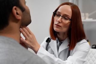 Врачи-эндокринологи